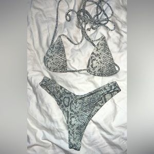 Snakeskin bikini Andi Bagus